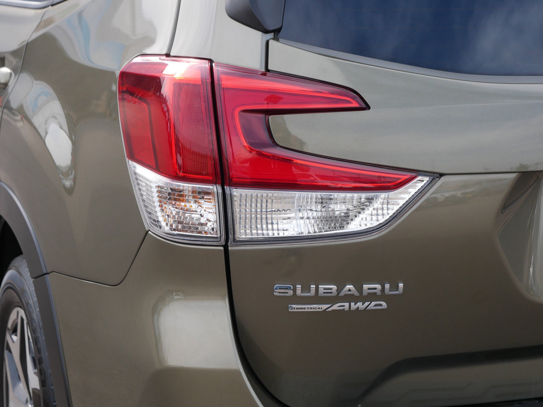 Used 2023 Subaru Forester Premium image 17