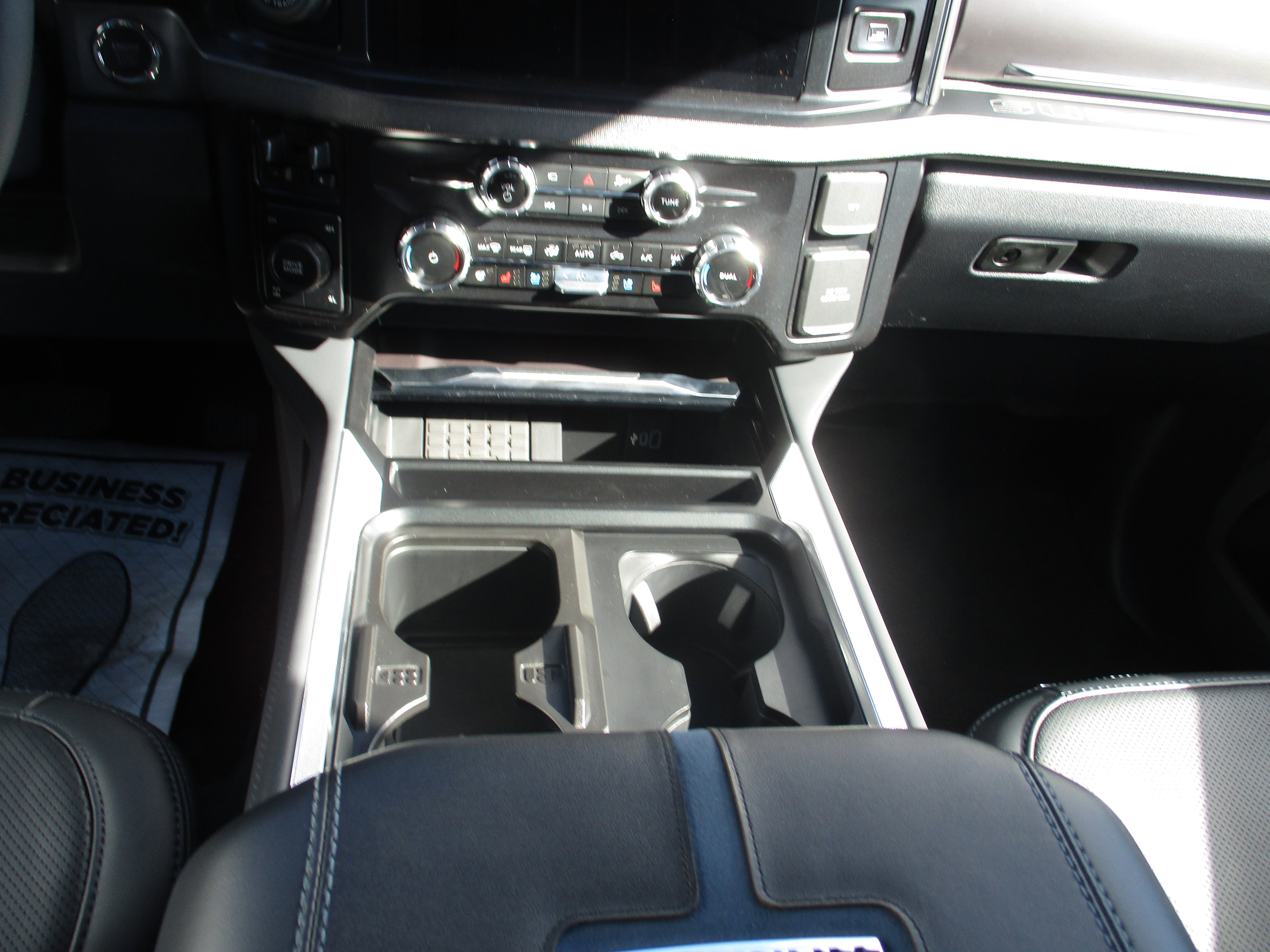 New 2026 Ford F250 Platinum image 37