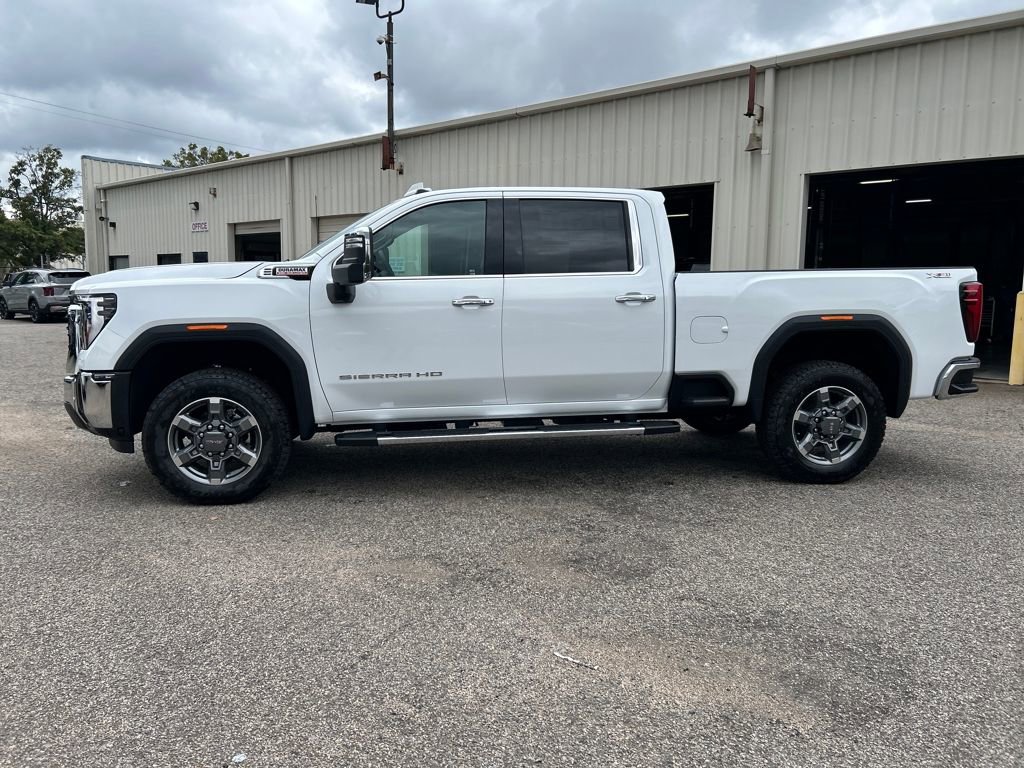New 2026 GMC Sierra 2500 SLT w/ SLT Premium Package image 3