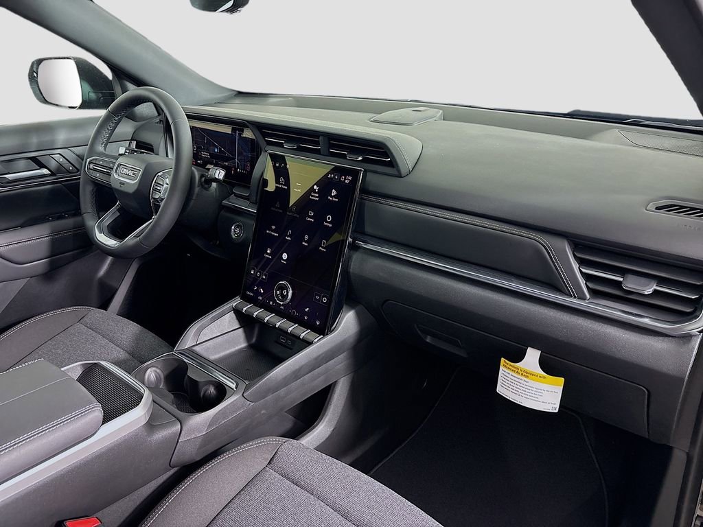 Used 2026 GMC Terrain Elevation w/ Black Edition image 30