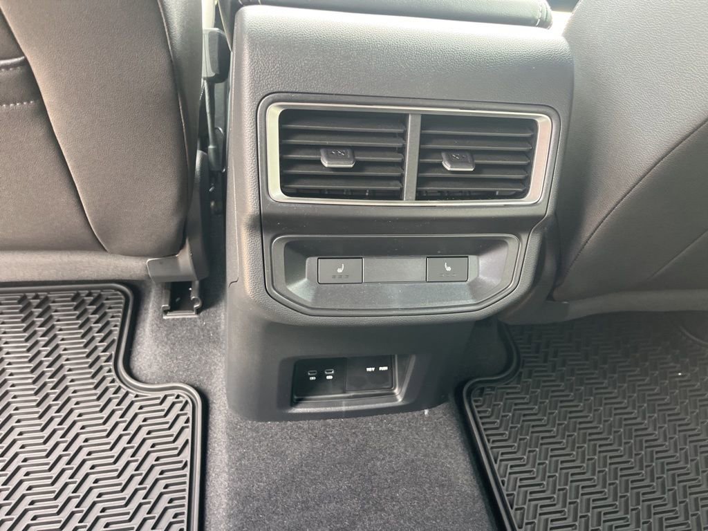 New 2025 Volkswagen Atlas Cross Sport SEL Premium R-Line image 16