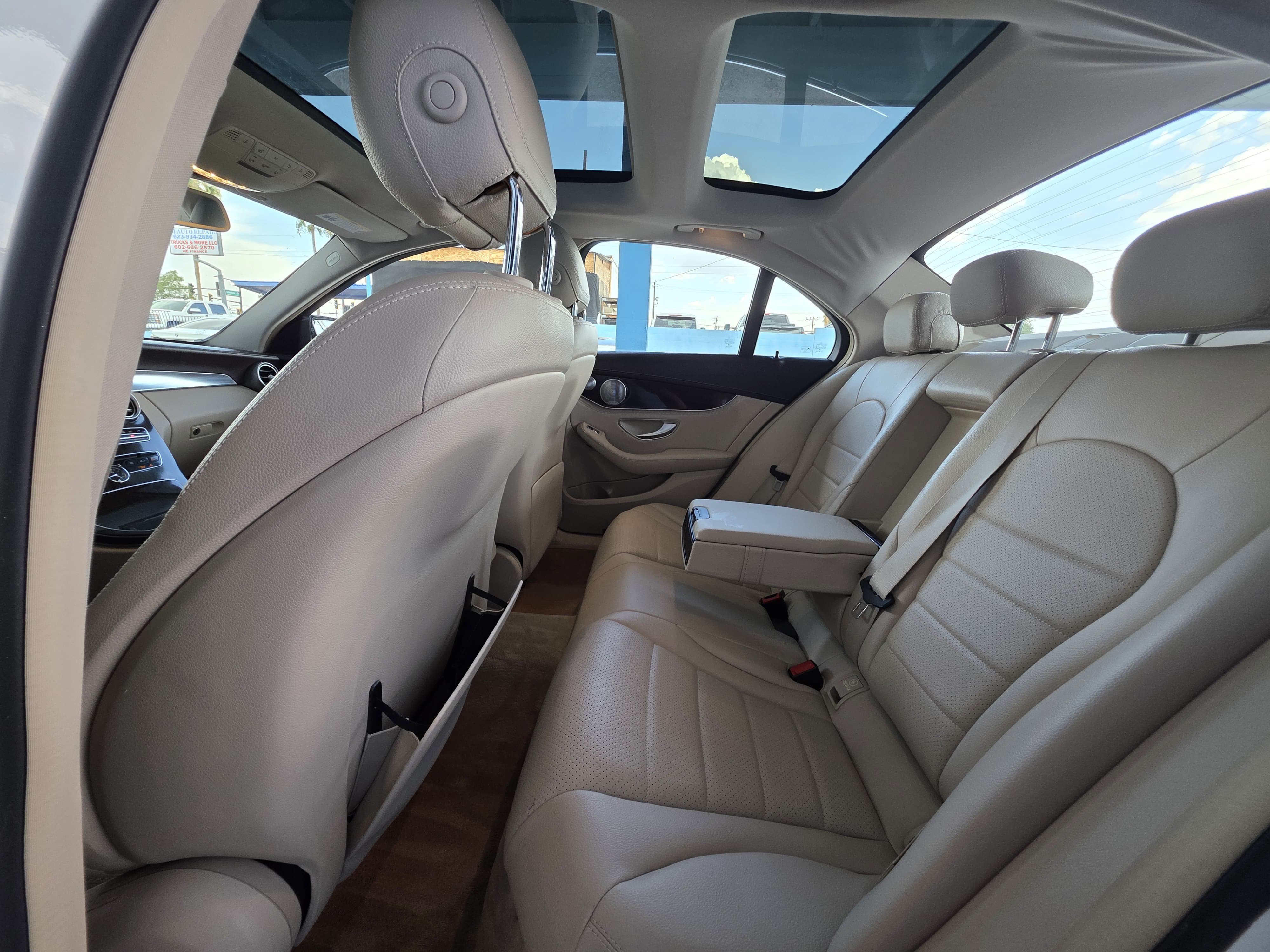 Used 2015 Mercedes-Benz C 300 4MATIC Sedan w/ Premium 1 Package image 16