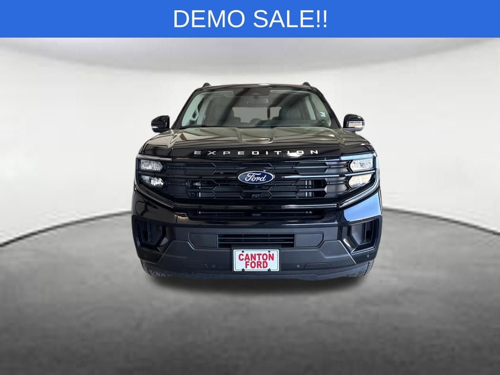 New 2025 Ford Expedition Active image 7