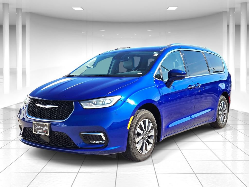 Used 2021 Chrysler Pacifica Touring-L FWD image 7