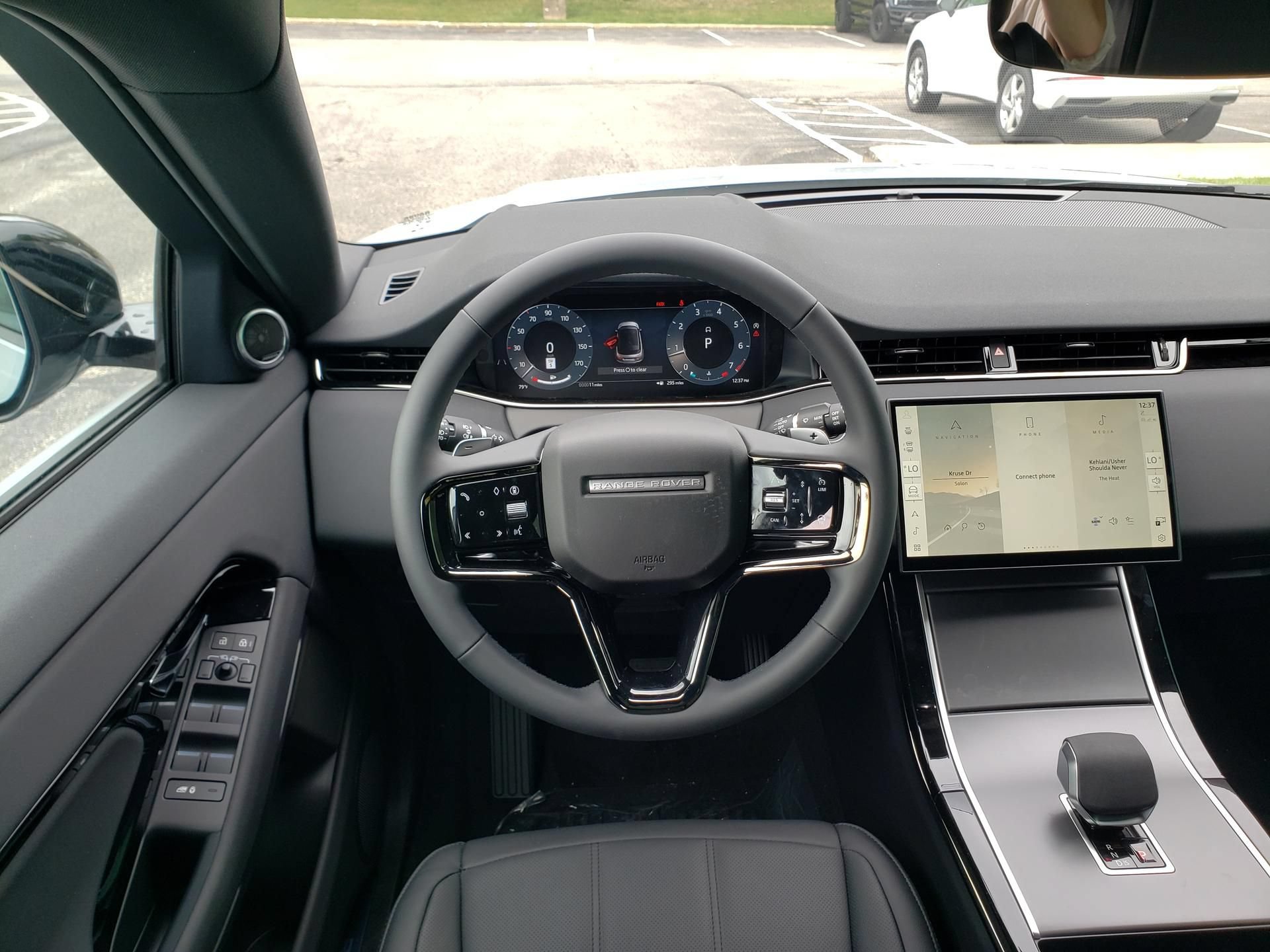 New 2026 Land Rover Range Rover Evoque S AWD/4WD image 14