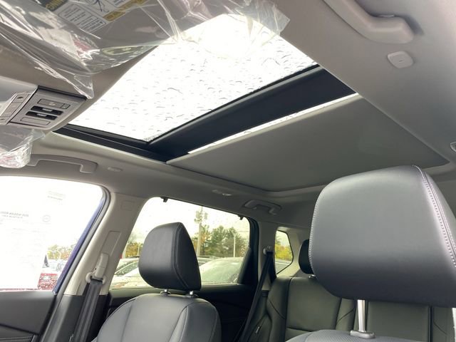 New 2026 Nissan Rogue Platinum image 7