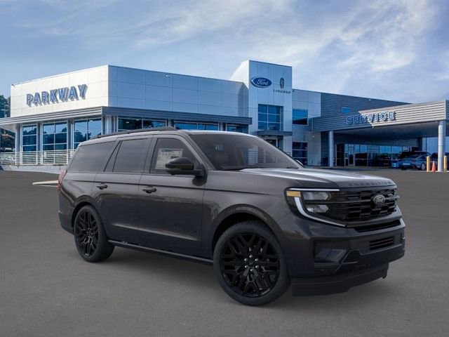 New 2026 Ford Expedition Platinum w/ Stealth Performance Package AWD/4WD image 7