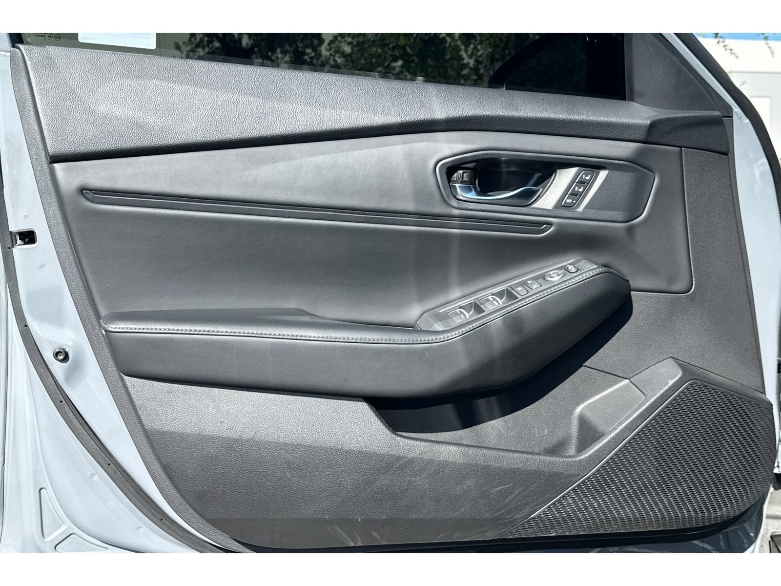 Used 2023 Honda Accord Sport image 8