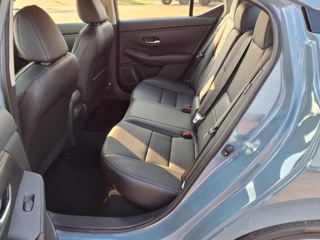 New 2025 Nissan Sentra SR w/ SR Premium Package image 12