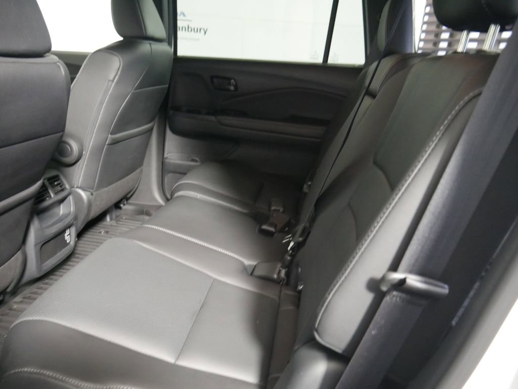 Certified 2023 Honda Passport EX-L image 13