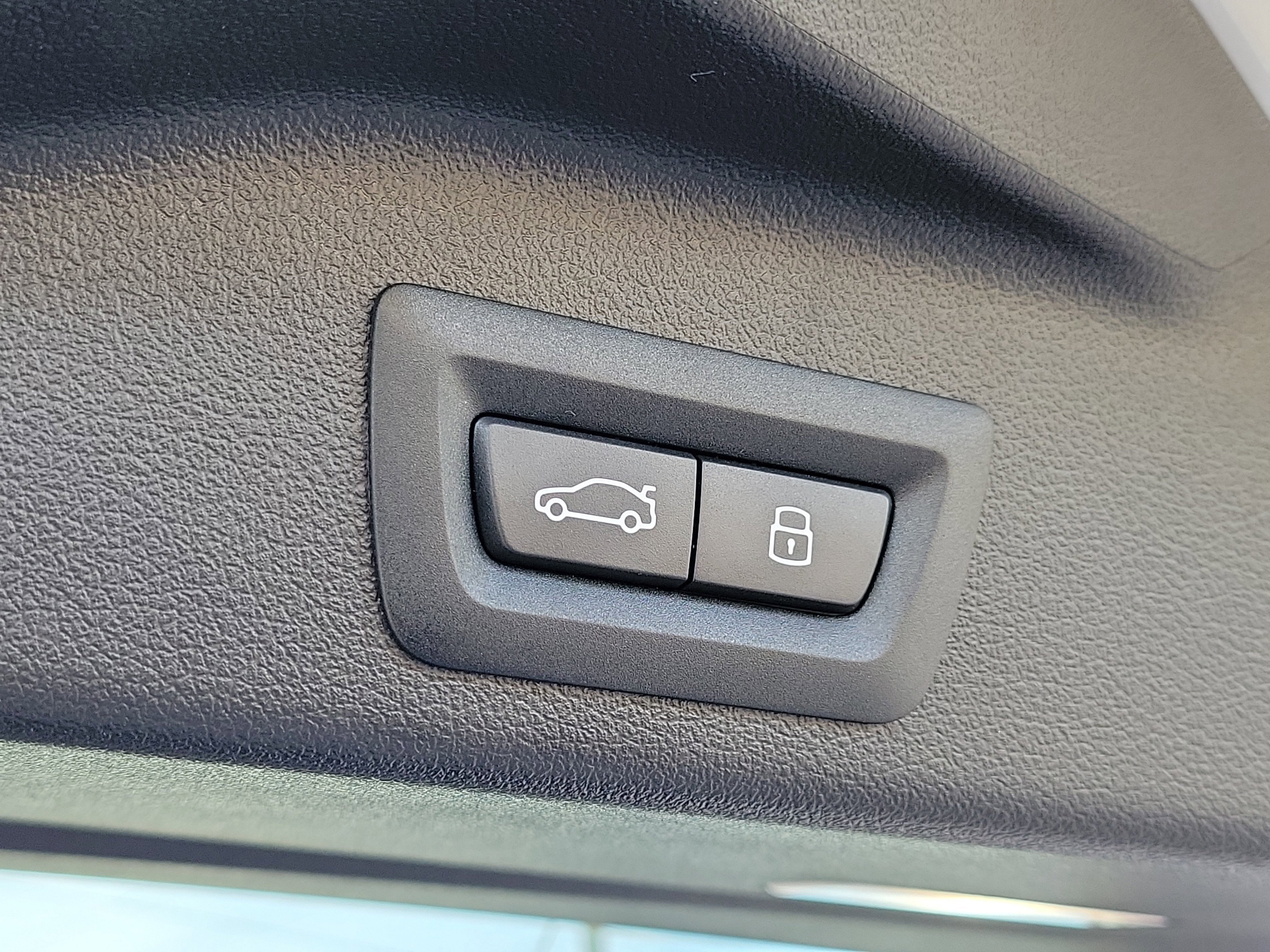 New 2026 BMW X5 sDrive40i w/ Climate Comfort Package image 7