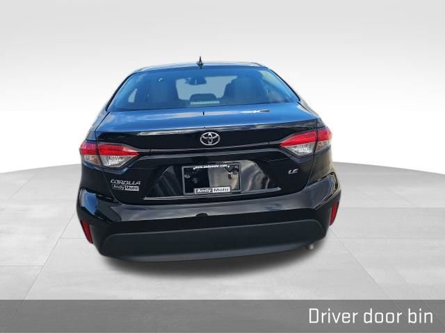 Used 2024 Toyota Corolla LE image 18