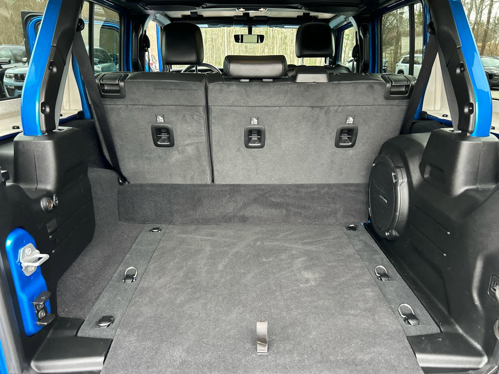 Used 2023 Jeep Wrangler Sahara w/ Cold Weather Group image 34