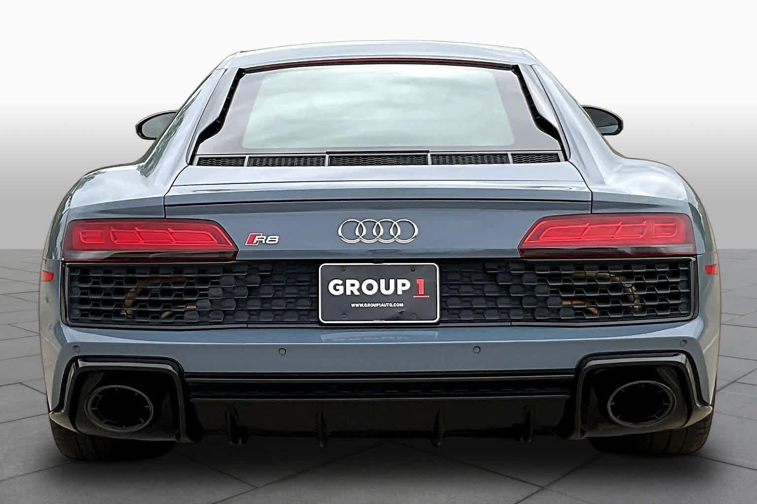 Used 2023 Audi R8 V10 performance w/ Dynamic Package RWD image 5