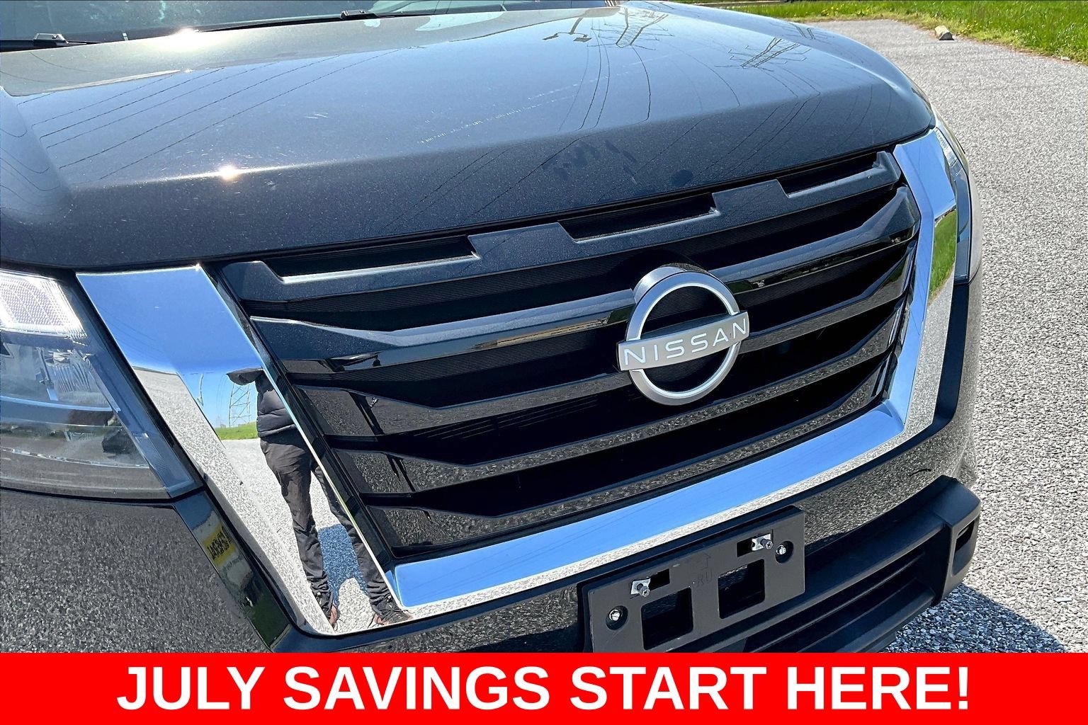 Used 2024 Nissan Pathfinder SV AWD/4WD image 42