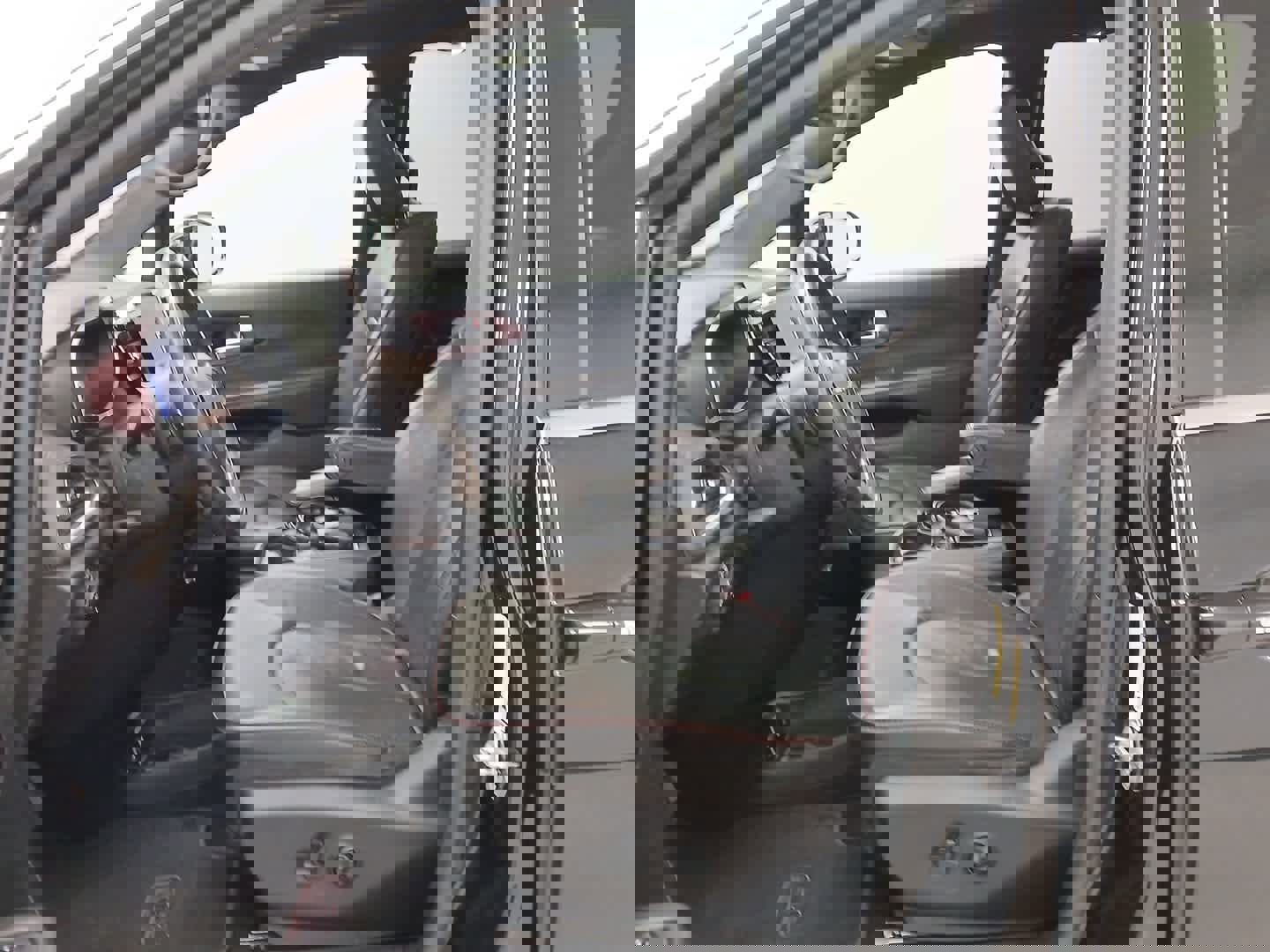 Used 2020 Chrysler Pacifica Limited image 8