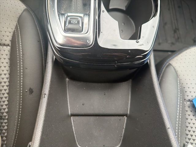 Used 2024 Chevrolet Trax LT w/ LT Convenience Package image 33