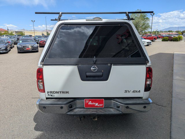 Used 2016 Nissan Frontier SV w/ SV Value Truck Package AWD/4WD image 4