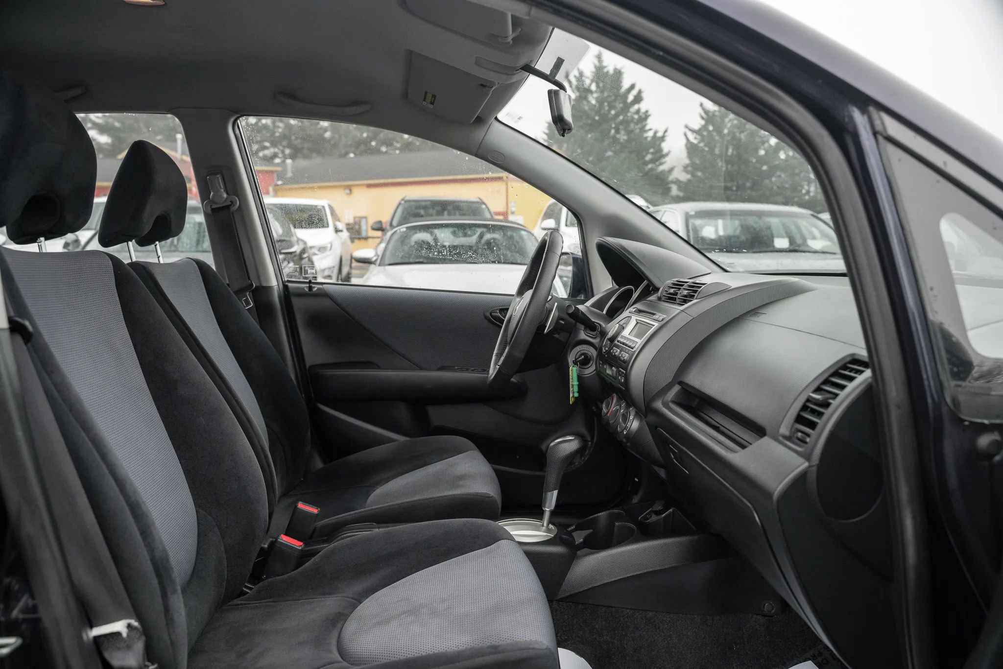 Used 2008 Honda Fit Sport image 11