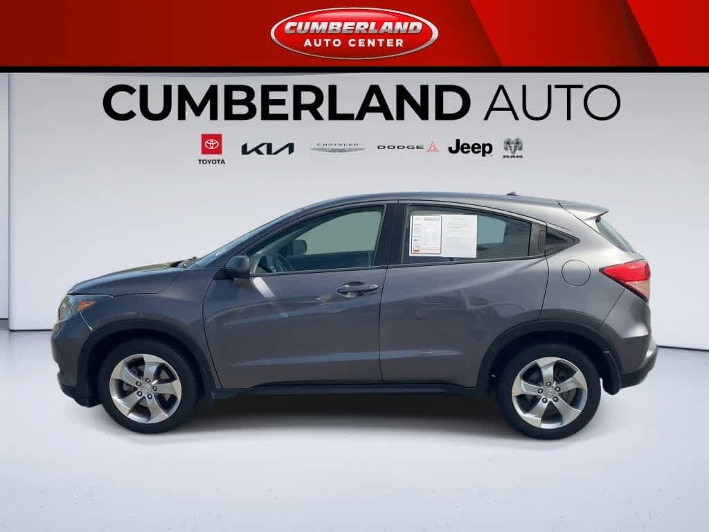 Used 2017 Honda HR-V LX image 5
