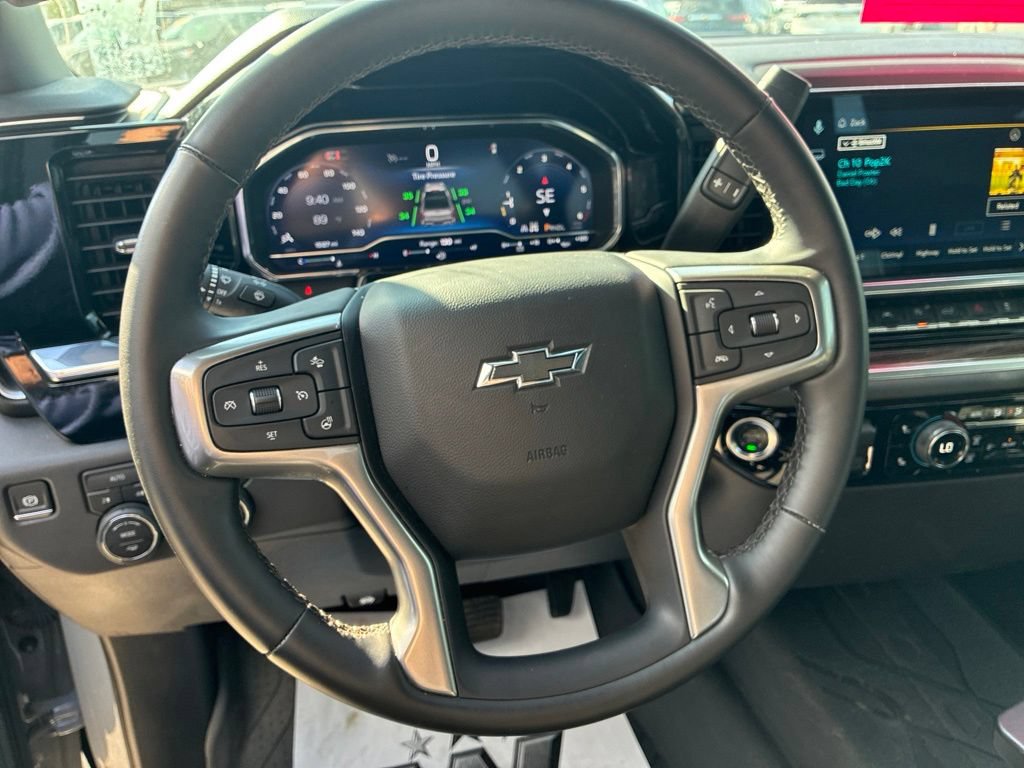 Certified 2025 Chevrolet Silverado 1500 RST w/ Protection Package AWD/4WD image 37