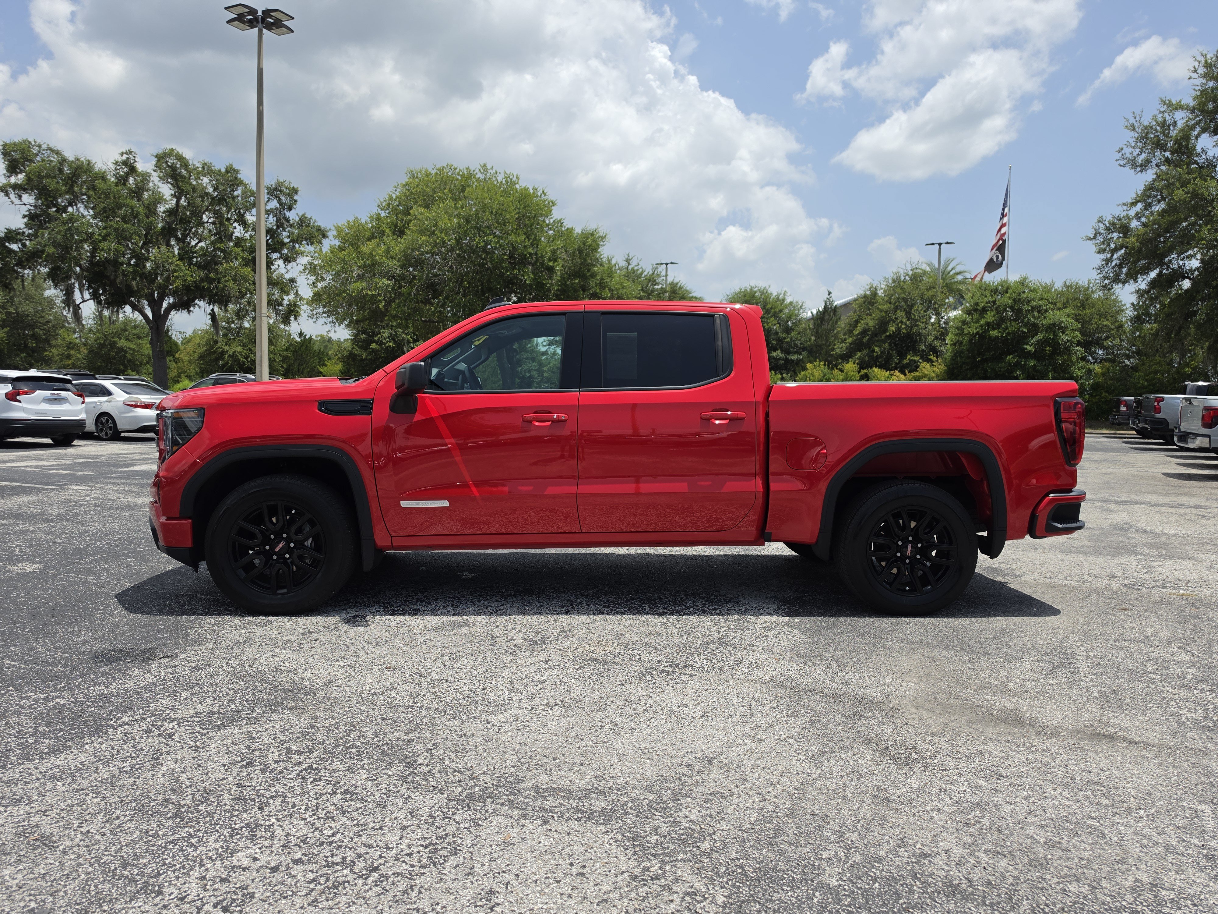 Certified 2024 GMC Sierra 1500 Elevation RWD image 9