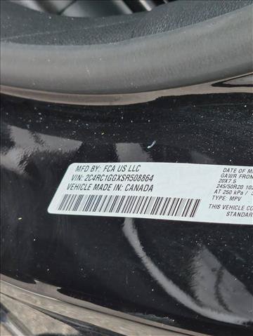 Used 2025 Chrysler Pacifica Limited FWD image 26