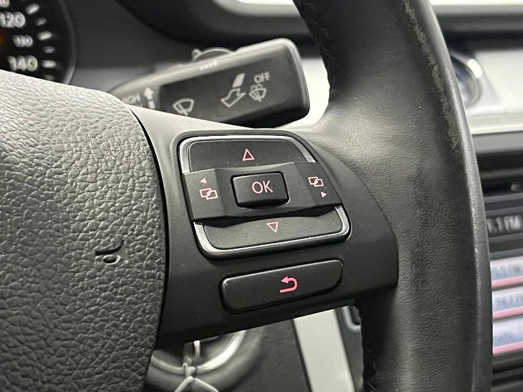 Used 2012 Volkswagen CC Sport FWD image 21