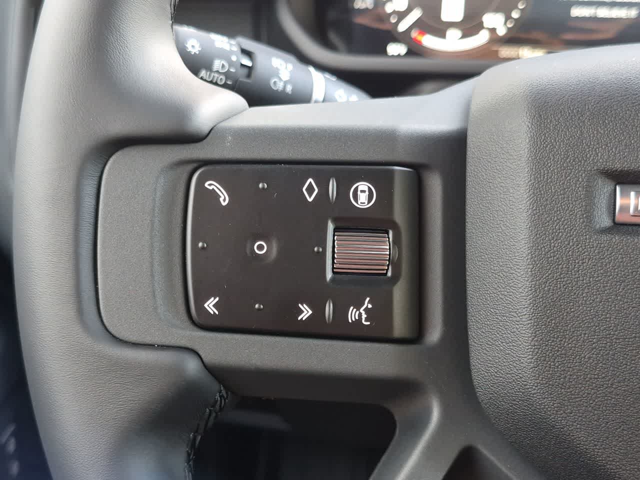 New 2026 Land Rover Defender 110 S AWD/4WD image 25