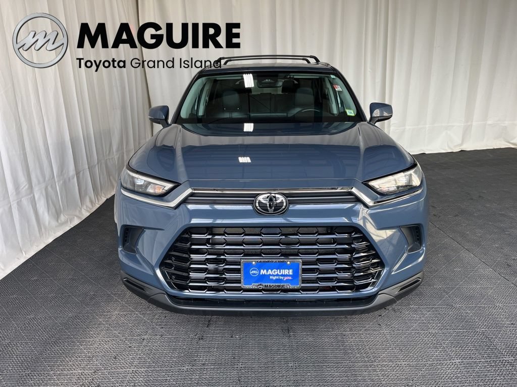 Used 2024 Toyota Grand Highlander AWD image 33