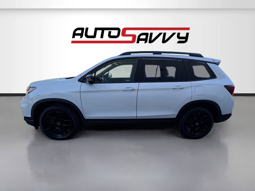 Used 2024 Honda Passport Black Edition image 4