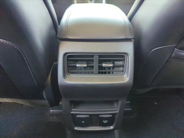 Used 2017 Ford Edge SEL w/ Equipment Group 201A FWD image 19