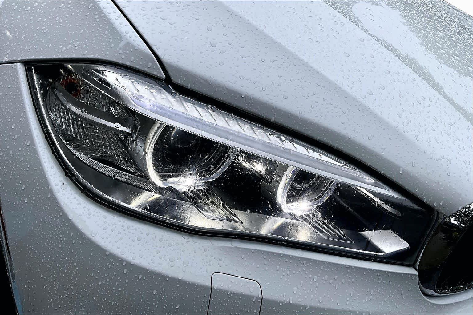 Used 2017 BMW X6 xDrive35i AWD/4WD image 28