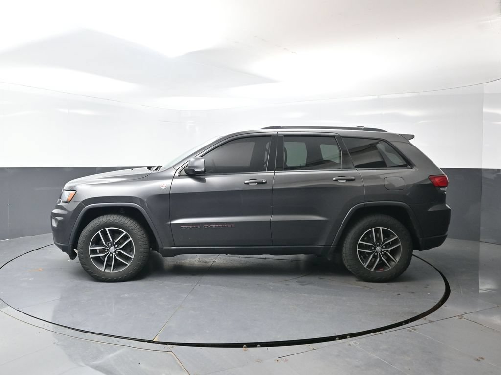 Used 2017 Jeep Grand Cherokee Trailhawk AWD/4WD image 11