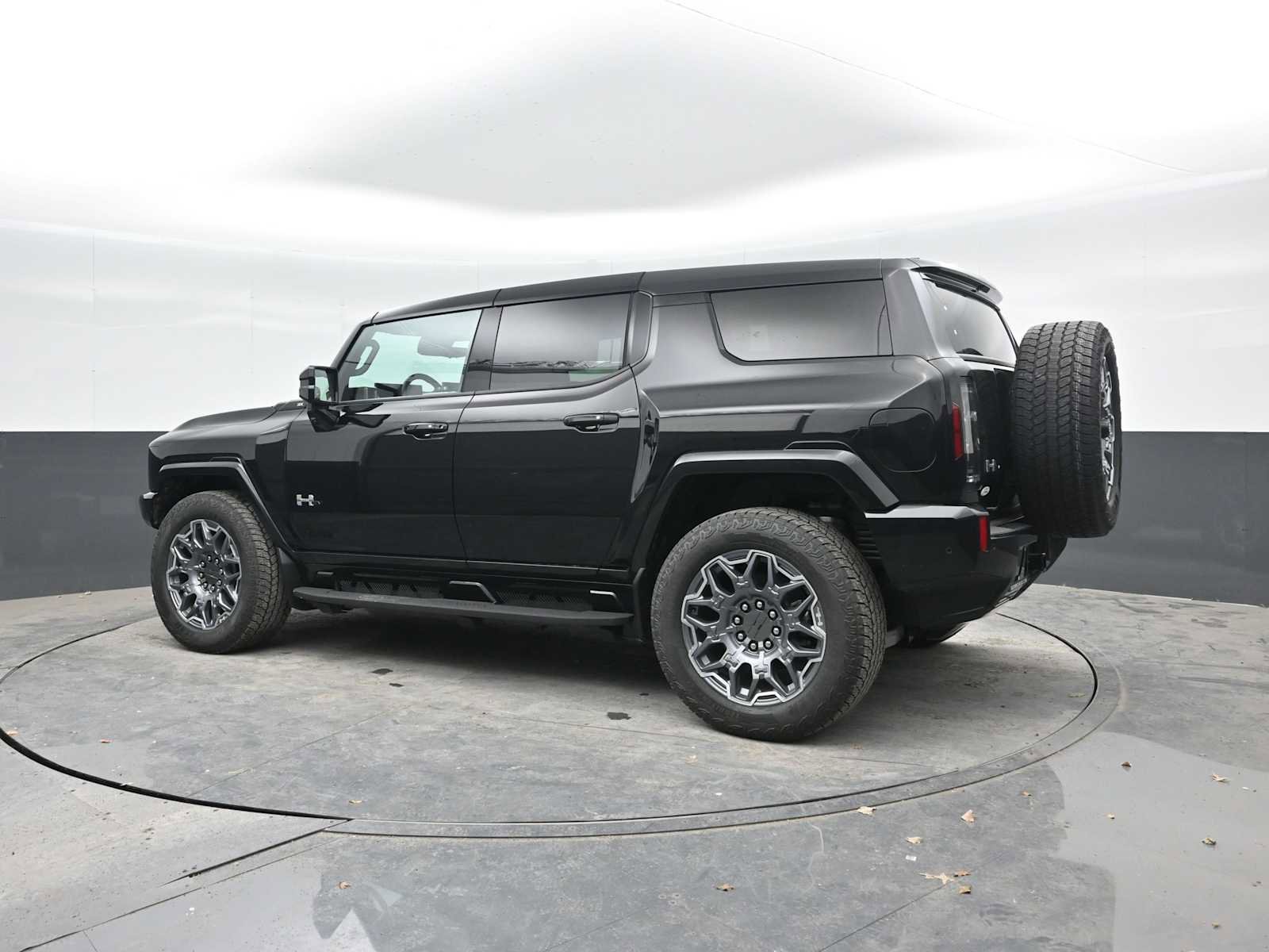 New 2025 GMC Hummer EV 3X image 2