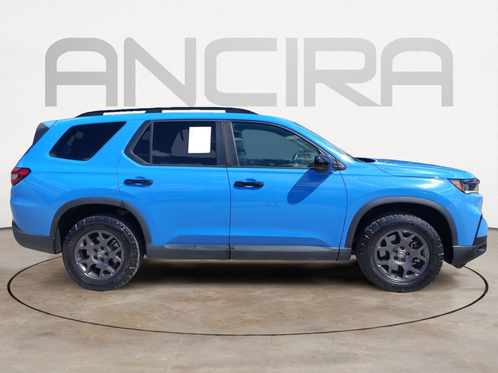 Used 2024 Honda Pilot TrailSport image 12