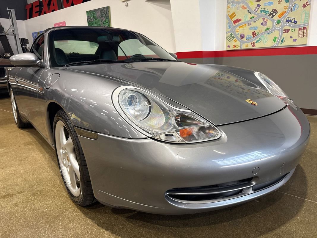 Used 2001 Porsche 911 Carrera 4 AWD/4WD image 56