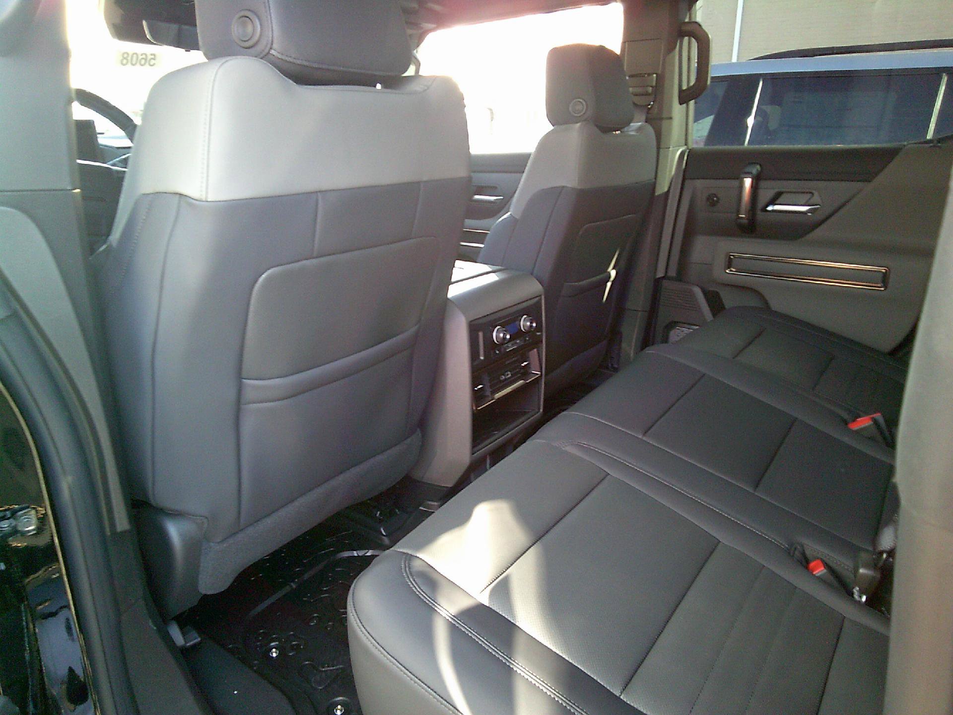 New 2025 GMC Hummer EV 2X image 8