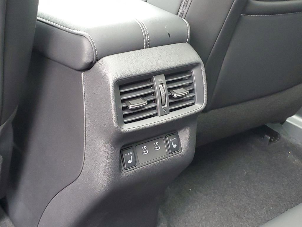 New 2025 Nissan Murano Platinum image 32