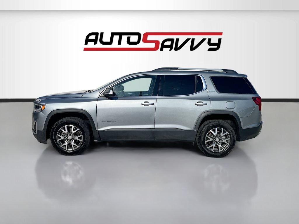 Used 2023 GMC Acadia SLE w/ Driver Convenience Package FWD image 4