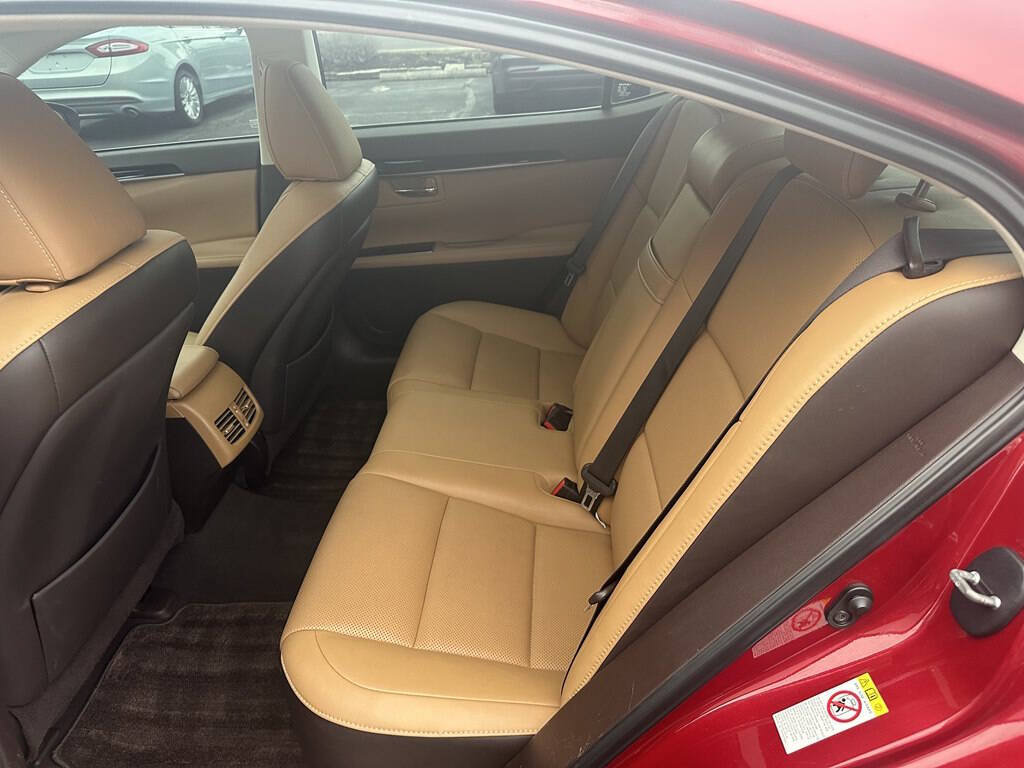 Used 2018 Lexus ES 350 w/ Accessory Package 2 FWD image 34