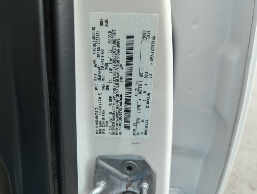 Used 2019 Ford Escape Titanium AWD/4WD image 39