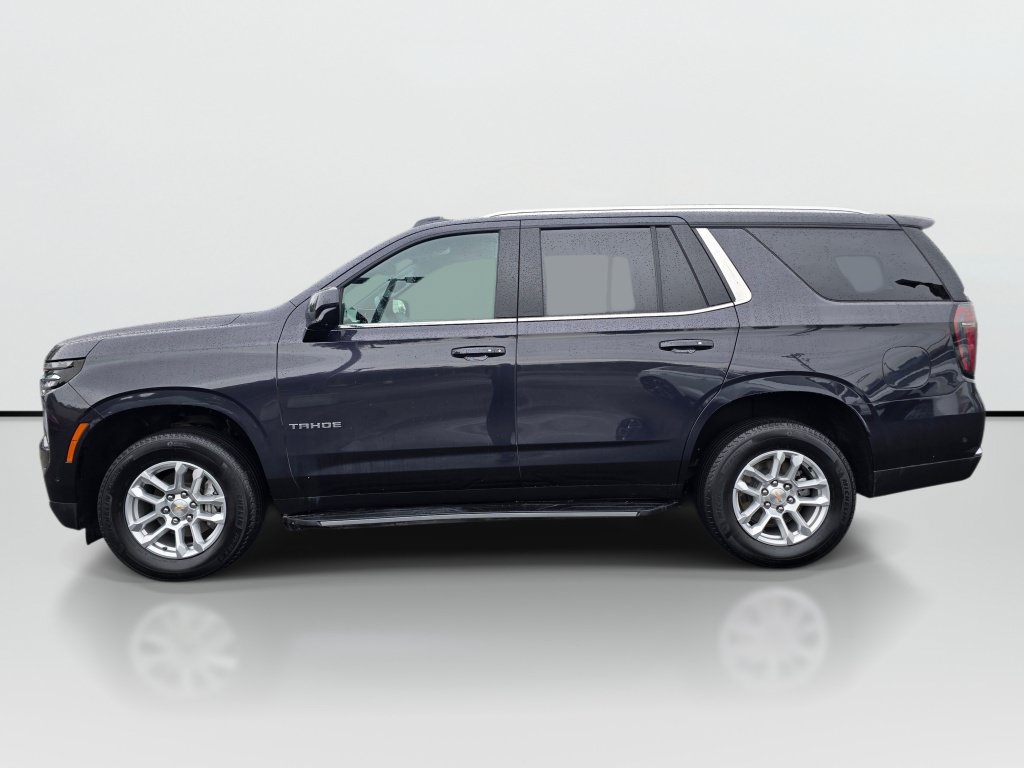 Used 2025 Chevrolet Tahoe LT AWD/4WD image 2