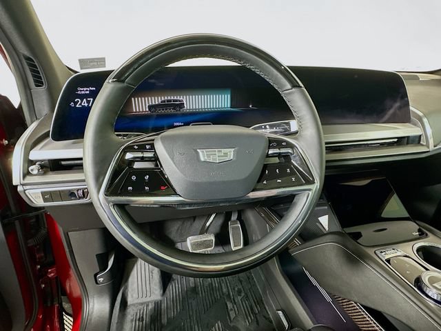New 2026 Cadillac Vistiq Sport w/ LPO, Floor Liner Package AWD/4WD image 9