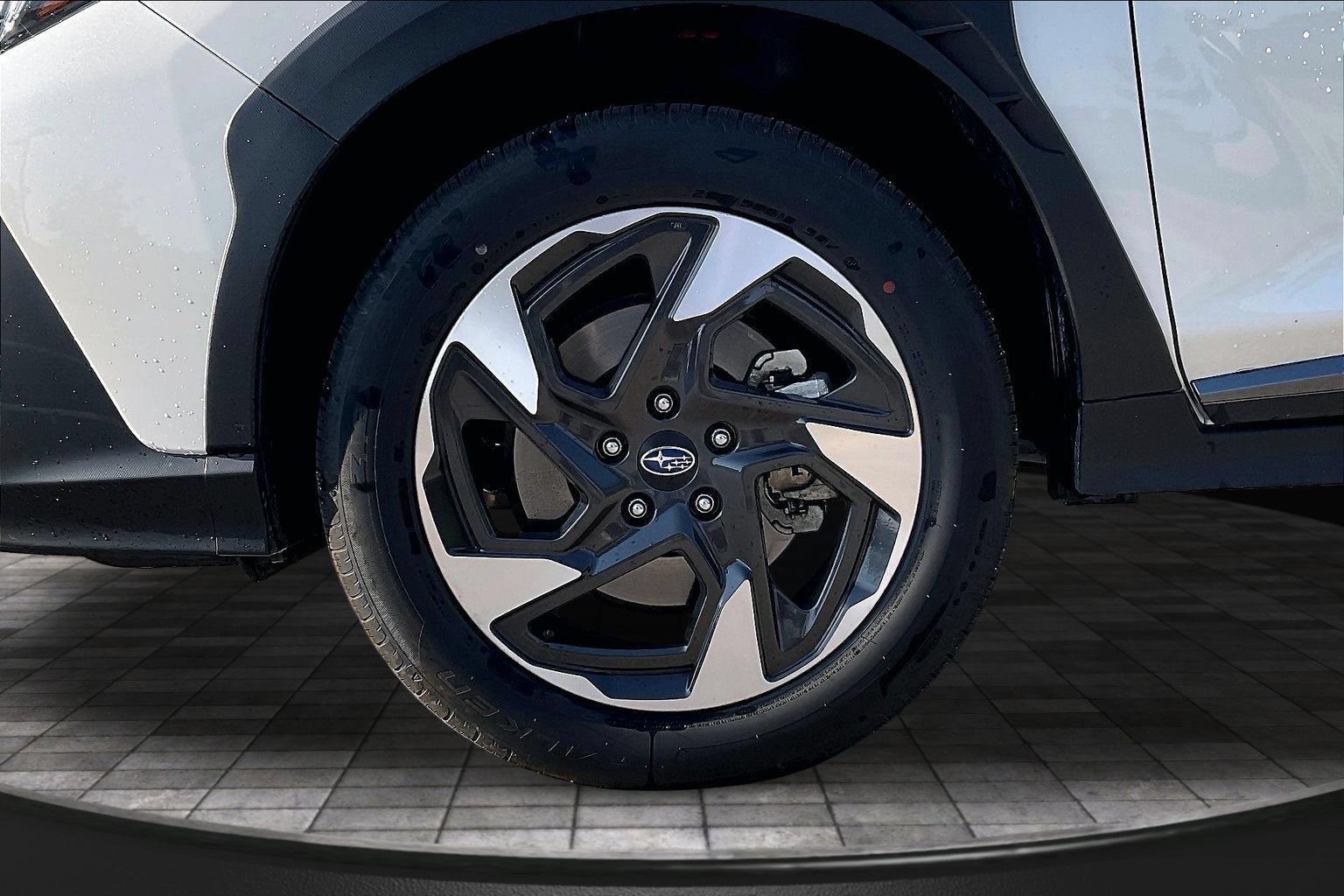 Certified 2025 Subaru Crosstrek 2.5i Limited AWD/4WD image 8