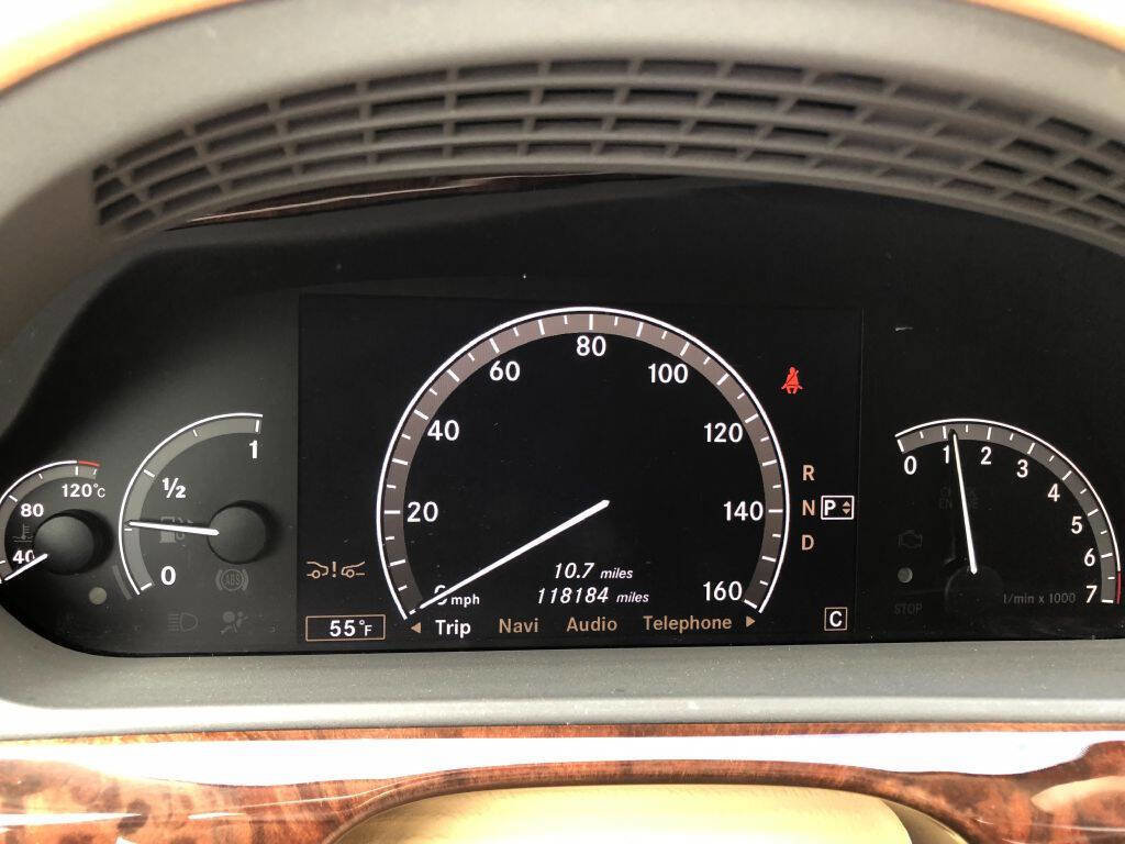 Used 2007 Mercedes-Benz S 550 4MATIC image 12