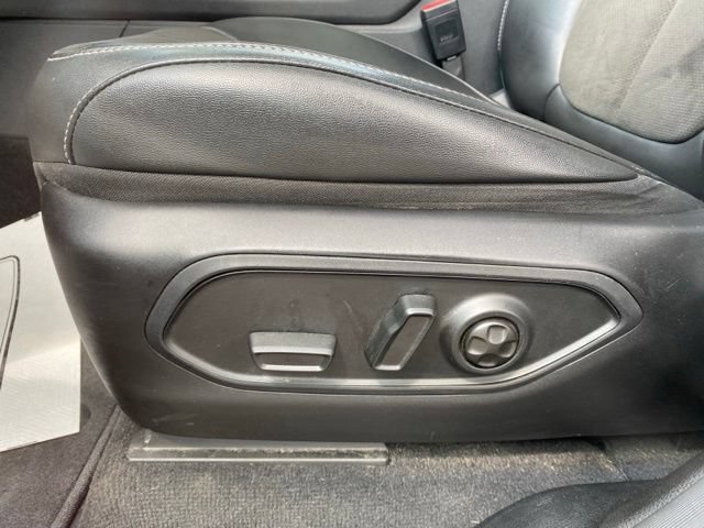 Used 2023 Jeep Grand Cherokee L Laredo AWD/4WD image 25