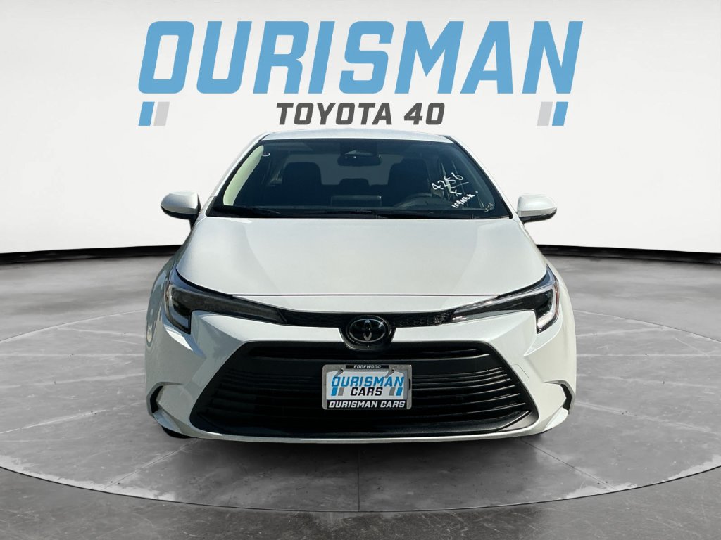 New 2026 Toyota Corolla LE FWD image 2