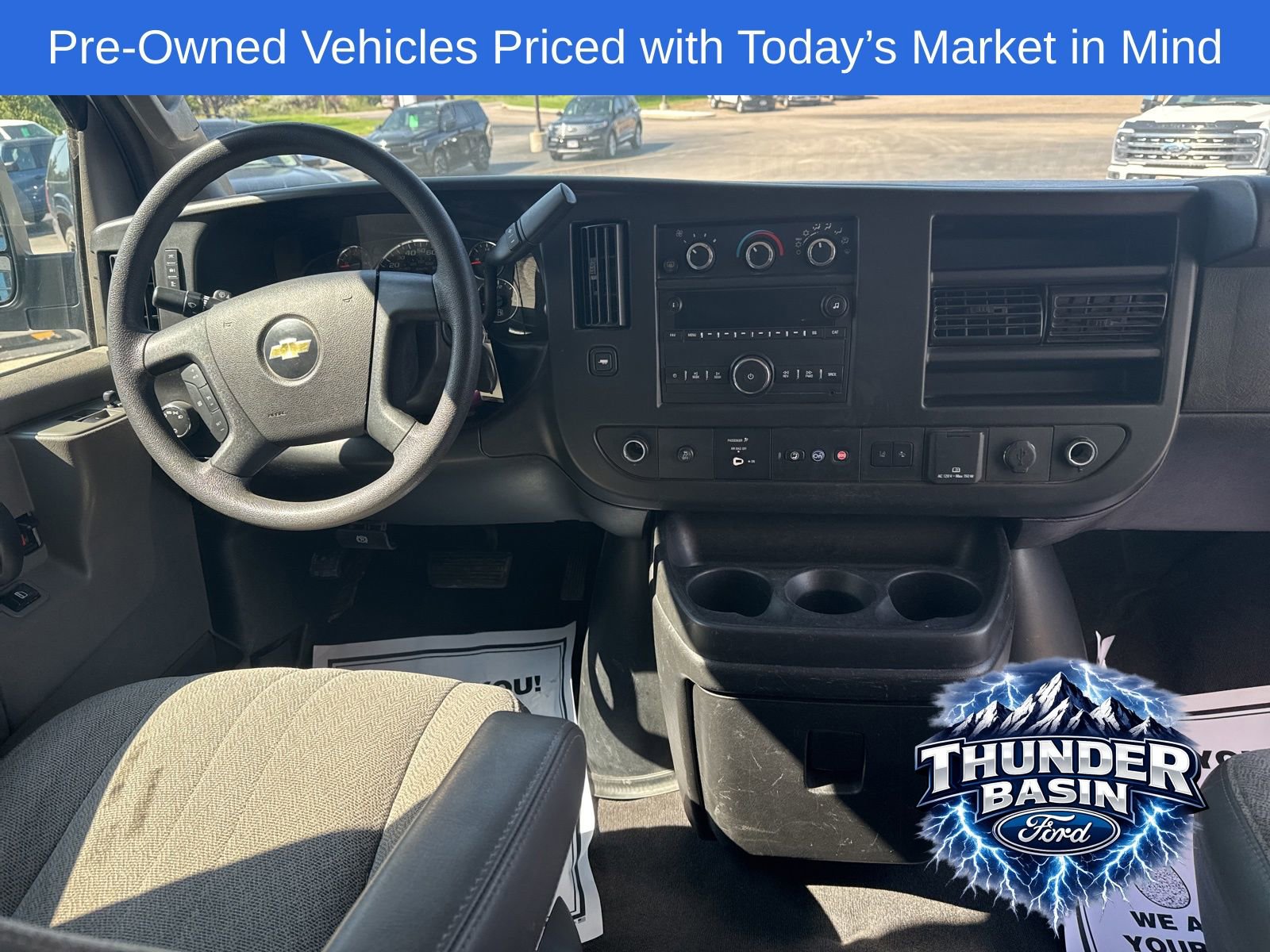 Used 2019 Chevrolet Express 3500 LT w/ LT Preferred Equipment Group image 12