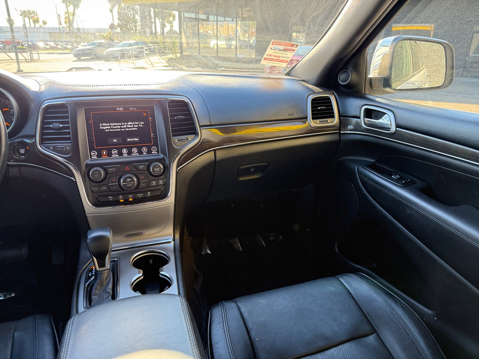 Used 2018 Jeep Grand Cherokee Overland RWD image 23